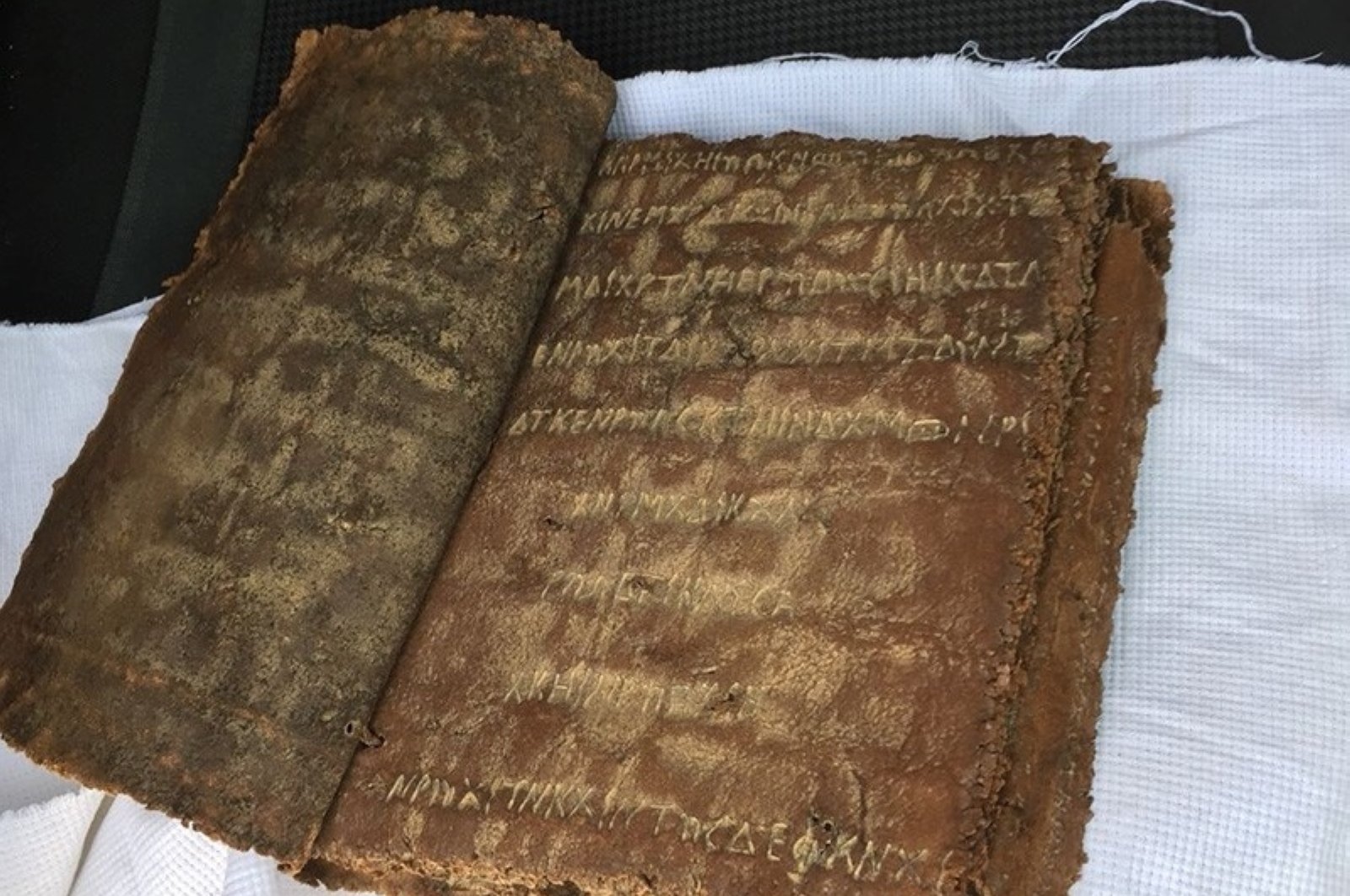 Древняя рукописная Библия