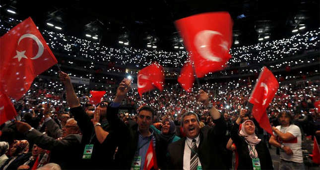 Turkish people living abroad happy to be eligible for vote - Daily Sabah