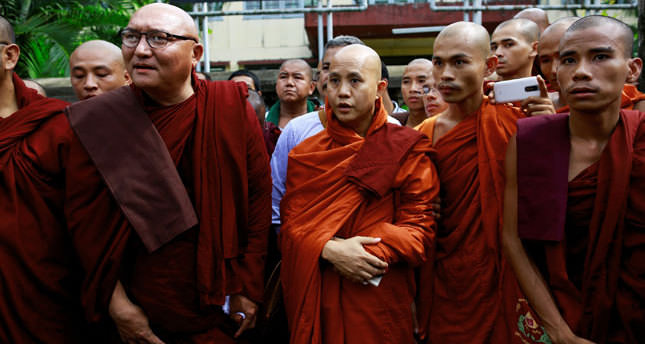 Buddhist monks attack mosques in Sri Lanka - Daily Sabah