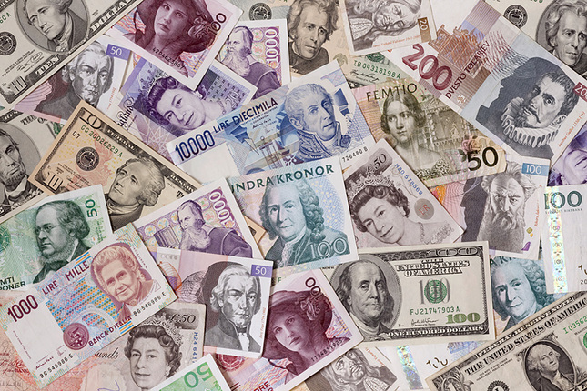 currencies-melting-away-in-face-of-the-rising-dollar-the-turkish-lira