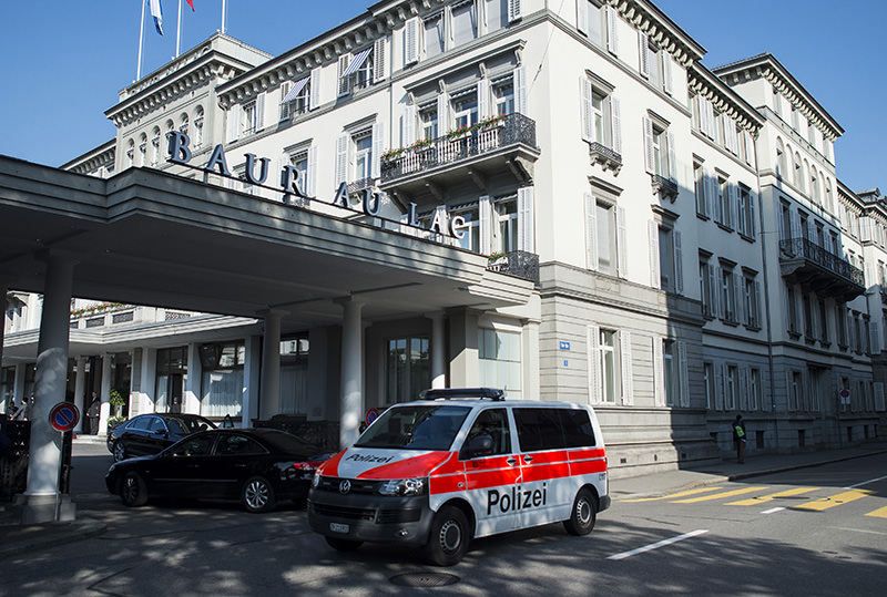 A police vehicle is parked outside of the five-star hotel Baur au Lac in Zurich, Switzerland, Wednesday morning, May 27, 2015 (AP Photo)