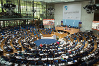 Delegates attend the 39th meeting of the UNESCO World Heritage Committee in Bonn, Germany, 29 June 2015 (EPA Photo)