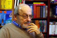 US writer E.L. Doctorow in the Big Ben Bookshop in Prague, Czech Republic (EPA Photo)