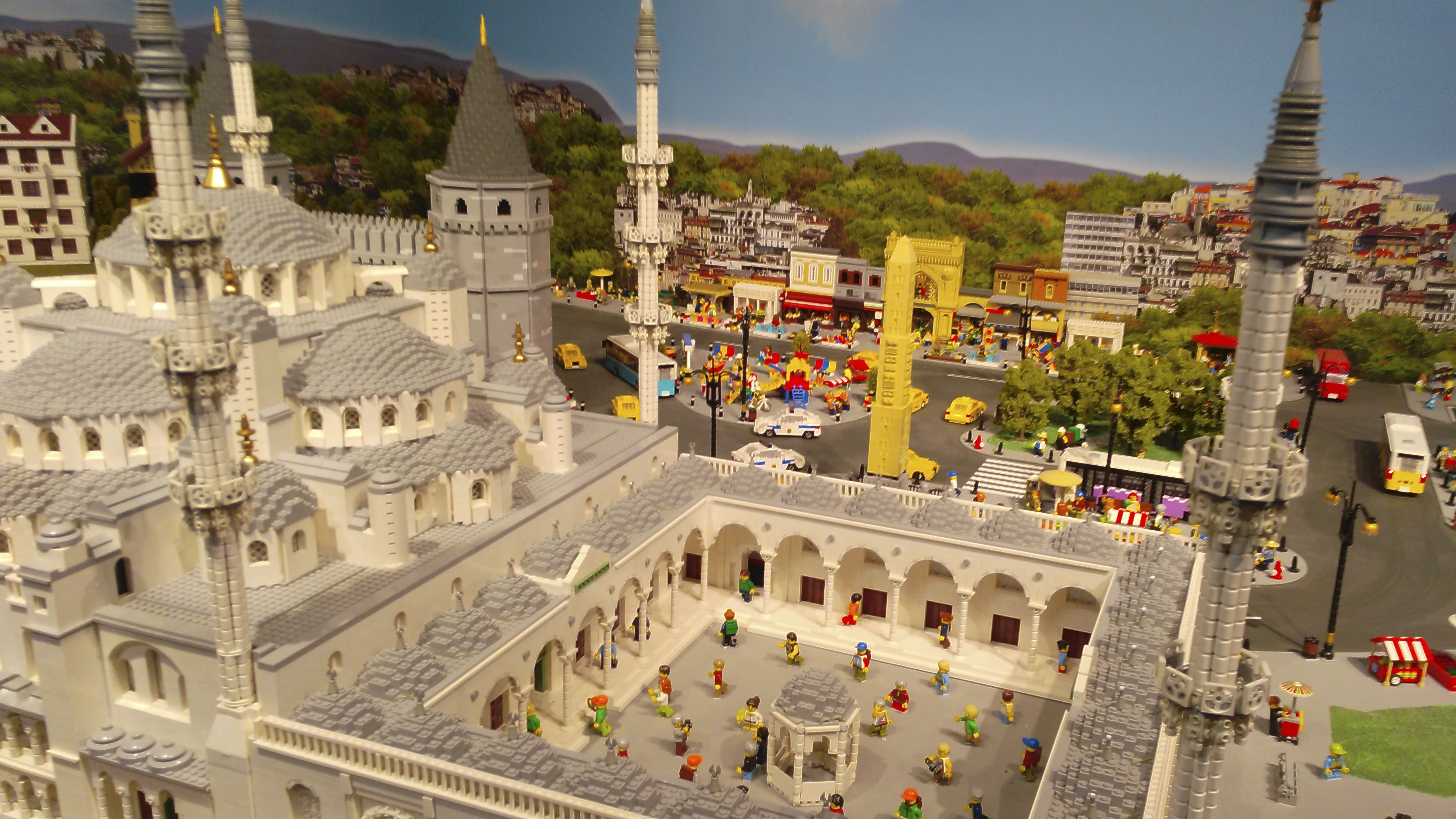 visdom hellig kanal Istanbul's landmarks recreated in Lego bricks | Daily Sabah