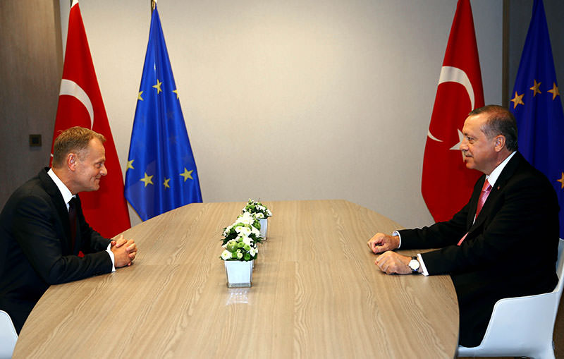 Donald Tusk [L], Recep Tayyip Erdoğan [R] (AA photo)