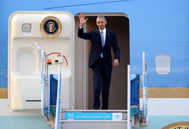 US President Barack Obama arrives in Antalya to attend the G20 Summit, November 11, 2015 (DHA Photo)