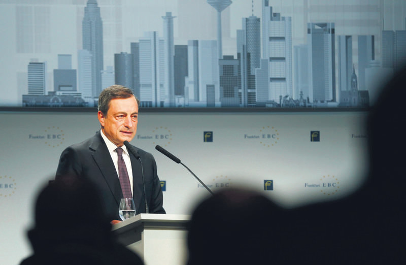 European Central Bank  (ECB) President Mario Draghi adddresses the European Banking Congress at the Old Opera house in Frankfurt. 