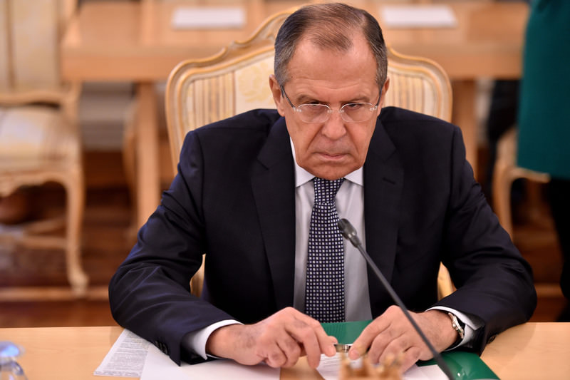 Russian Foreign Minister Sergei Lavrov looks on during a meeting in Moscow on November 18, 2015. (AFP Photo)