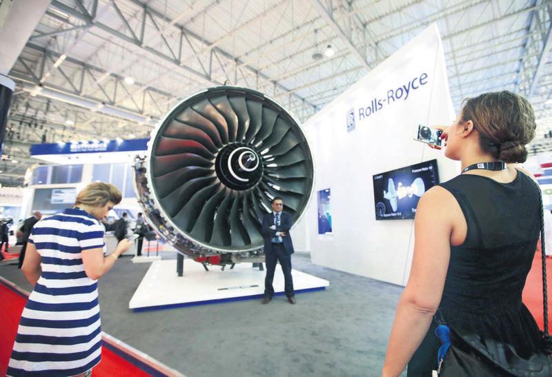 Rolls-Royce eager to produce Turkey's national fighter jet engine ...
