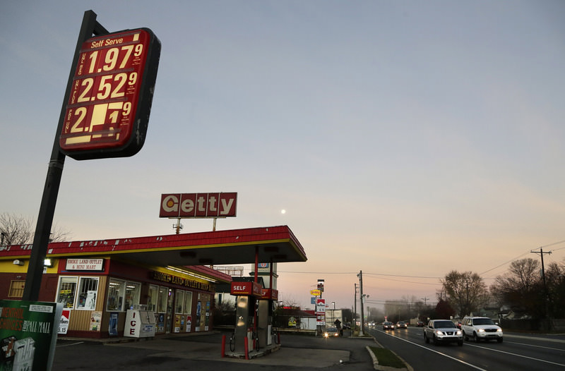 The price of unleaded regular gas is $1.979 at a gas station in Newark, Del., Friday, Nov. 27, 2015.  (AP Photo)