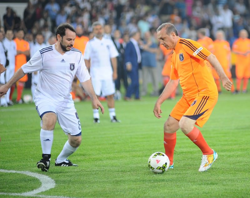 President Erdoğan set to don jersey again in ceremonial match | Daily Sabah