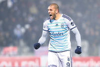 Fenerbahu00e7e won against Genu00e7lerbirliu011fi thanks to Brazilian striker Fernandao's goal.