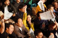 Supporters of Democratic Progressive Party, DPP, presidential candidate Tsai Ing-wen cheer at the campaign headquarters (AP Photo)
