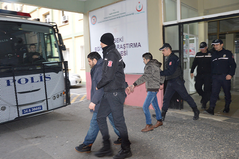 Turkish Court Orders Arrest Of 2 More Suspects Over Istanbul Suicide Attack Daily Sabah 