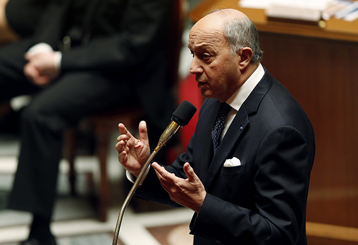 French FM Laurent Fabius speaks during a session of questions to the government at the French National Assembly on January 26, 2016 (AFP Photo)