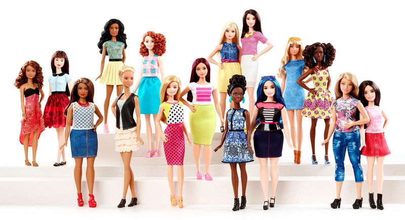 klokke konstant Inspiration Evolution of Barbie: How women's beauty ideals change over time | Daily  Sabah