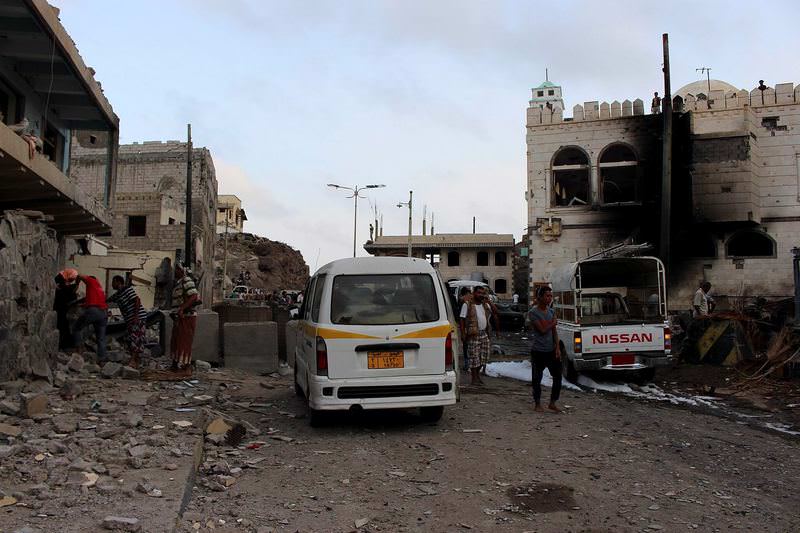 Airstrikes, street clashes and suicide bombers continue to damage the buildings in Aden.