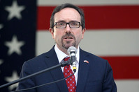 US ambassador to Turkey John Bass delivers a speech at the ambassadoru2019s residence in Ankara on July 2, 2015. (AFP Photo)