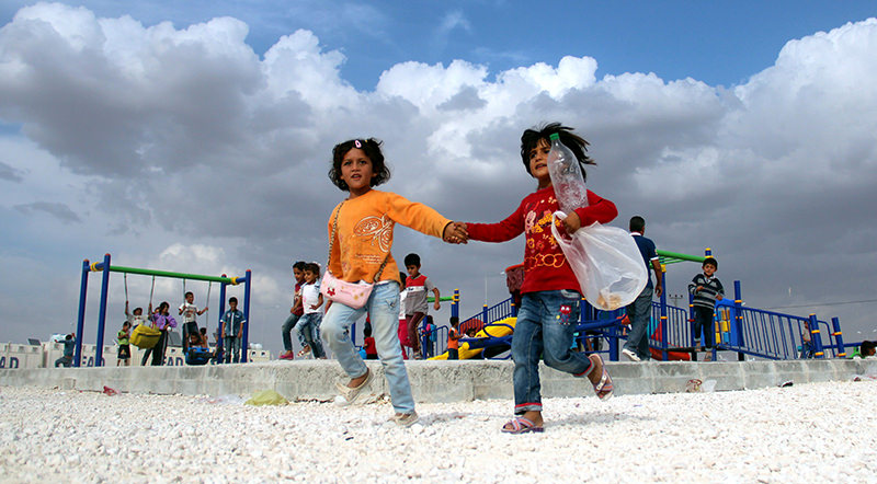 Syrian refugee children in southeastern u015eanlu0131urfa province's Suruu00e7 district (AA Photo)