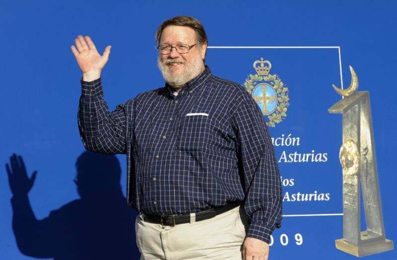 US programmer Ray Tomlinson, pictured in 2009, invented the user@host standard for email addresses. (AFP Photo) 