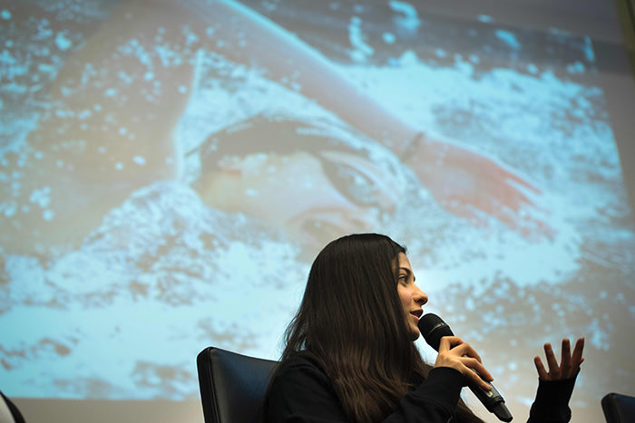 Syrian swimmer Yusra Mardini holds a press conference in Berlin on March 18, 2016 (AFP Photo)