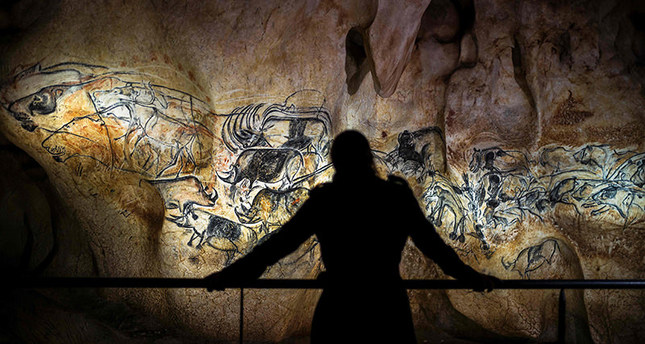 Drawings in Chauvet cave in France 10,000 years older than thought ...