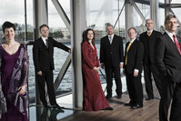 Vocal ensemble Gesualdo Consort Amsterdam, which won the ECHO Classics award, is hailed as a well-balanced ensemble by the music authorities since each voice in the choir is distinct yet able to blend.