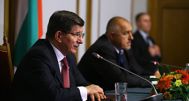 تركيا وبلغاريا تتفقان على انشاء خط مواصلات اسطنبول-بلغاريا-اوروبا