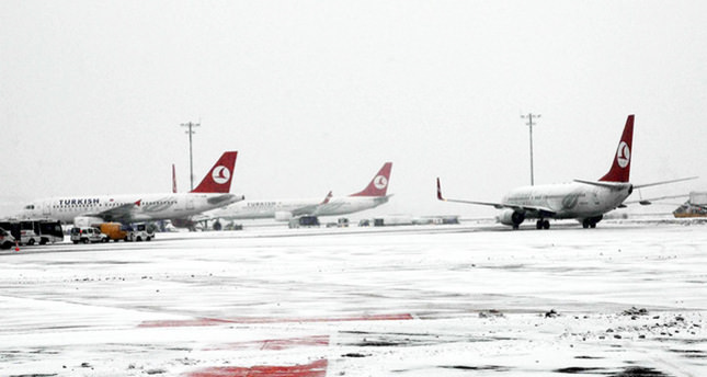 الخطوط الجوية التركية تلغي العديد من رحلاتها بسبب سوء الأحوال الجوية