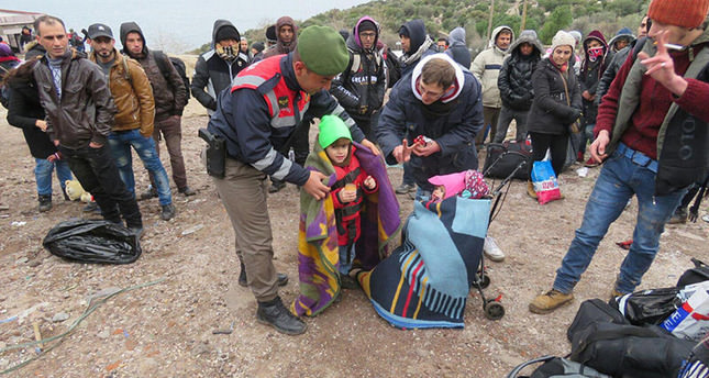 تركيا.. ضبط عشرات المهاجرين أثناء محاولتهم التوجه إلى دول أوروبية