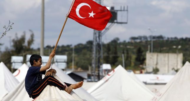 الأمم المتحدة تطالب دولاً غربية بقبول 400 ألف لاجئ من المقيمين في تركيا
