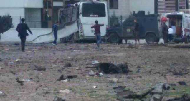 استشهاد 7 من عناصر الشرطة التركية في تفجير استهدف حافلة في ديار بكر جنوب شرقي البلاد