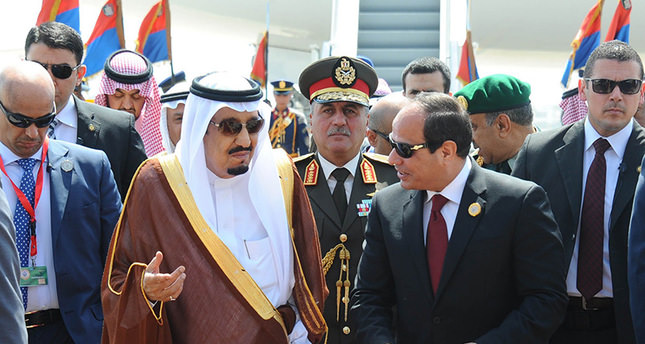 قمة سعودية مصرية في القاهرة بحضور الملك سلمان وتوقيع اتفاقيات مشتركة