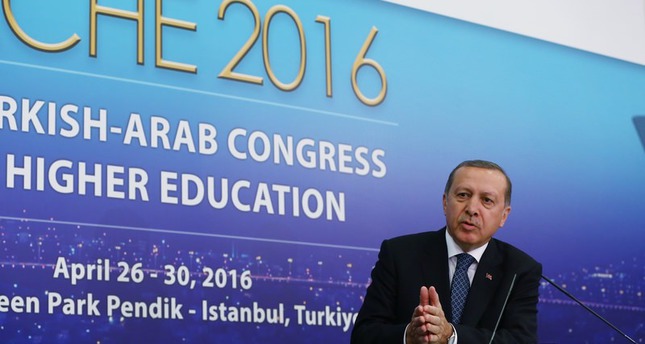 أردوغان يدعو الأمة الإسلامية إلى الوحدة والتعاون ونبذ الطائفية