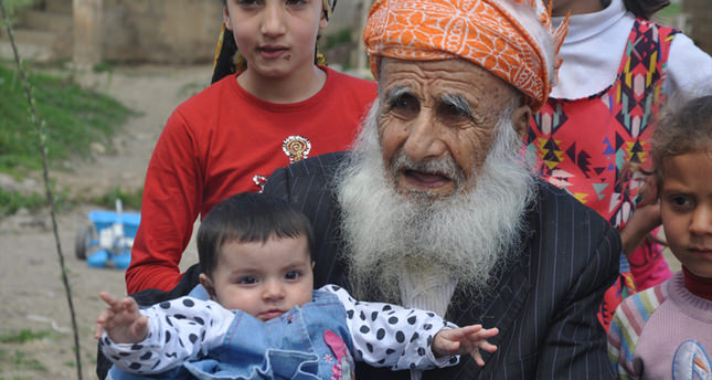 تركي يبلغ 111 عاماً ولديه 107 حفيداً