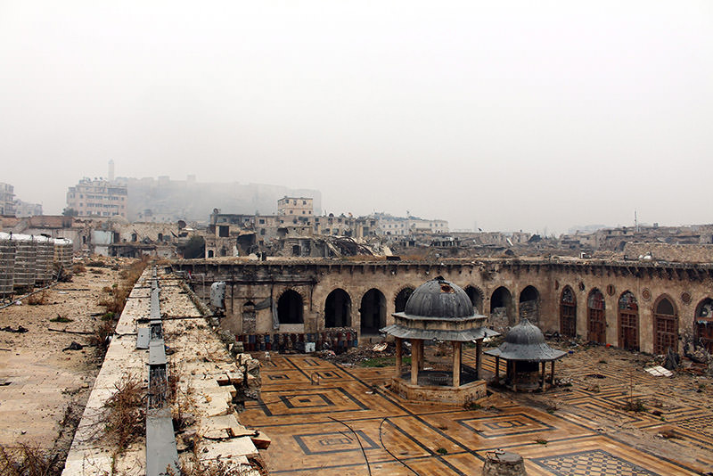 A general view over damages inside the Umayyad Mosque in the eastern neighborhoods of Aleppo, Syria on Dec. 13, 2016. (EPA Photo)