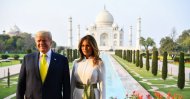 US President Donald Trump and First Lady Melania Trump pose as they visit the Taj Mahal, Agra, Feb.24, 2020. (AFP Photo)