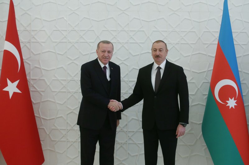President Tayyip Erdoğan meets with his Azerbaijani counterpart İlham Aliyev in Baku, Azerbaijan, Feb. 25, 2020. (Reuters Photo)