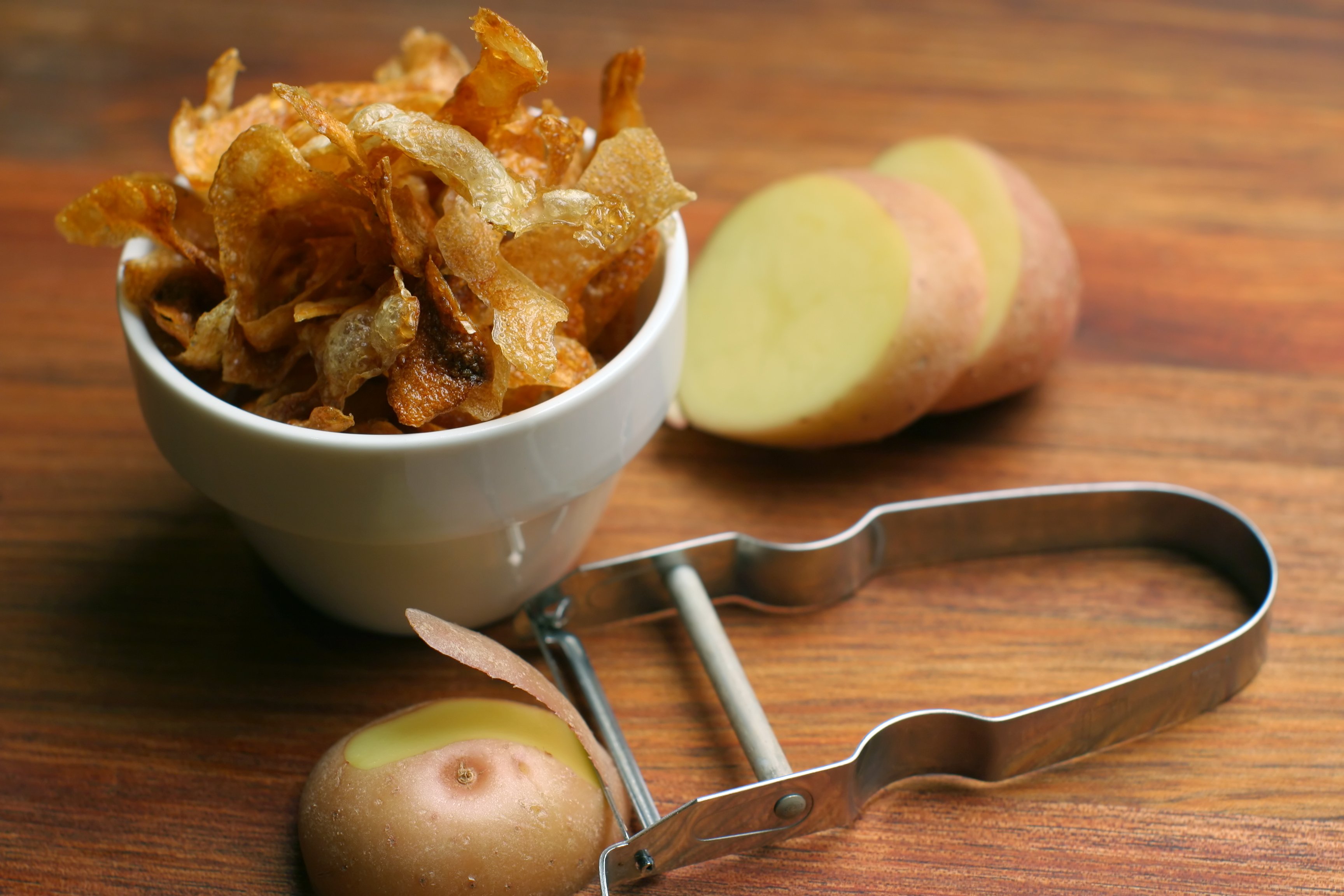 Potato chips are perfect for using up leftover potato skin. (iStock Photo)