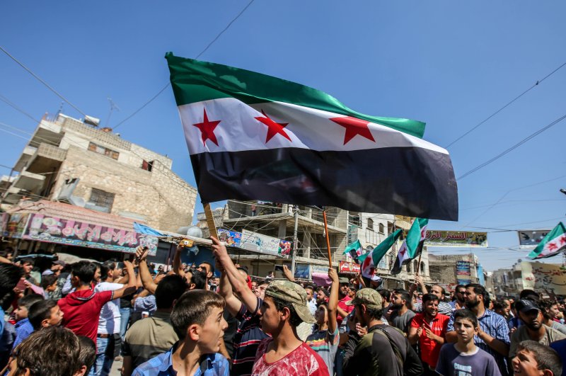 Idlib locals protesting the Assad regime. (AA File Photo)
