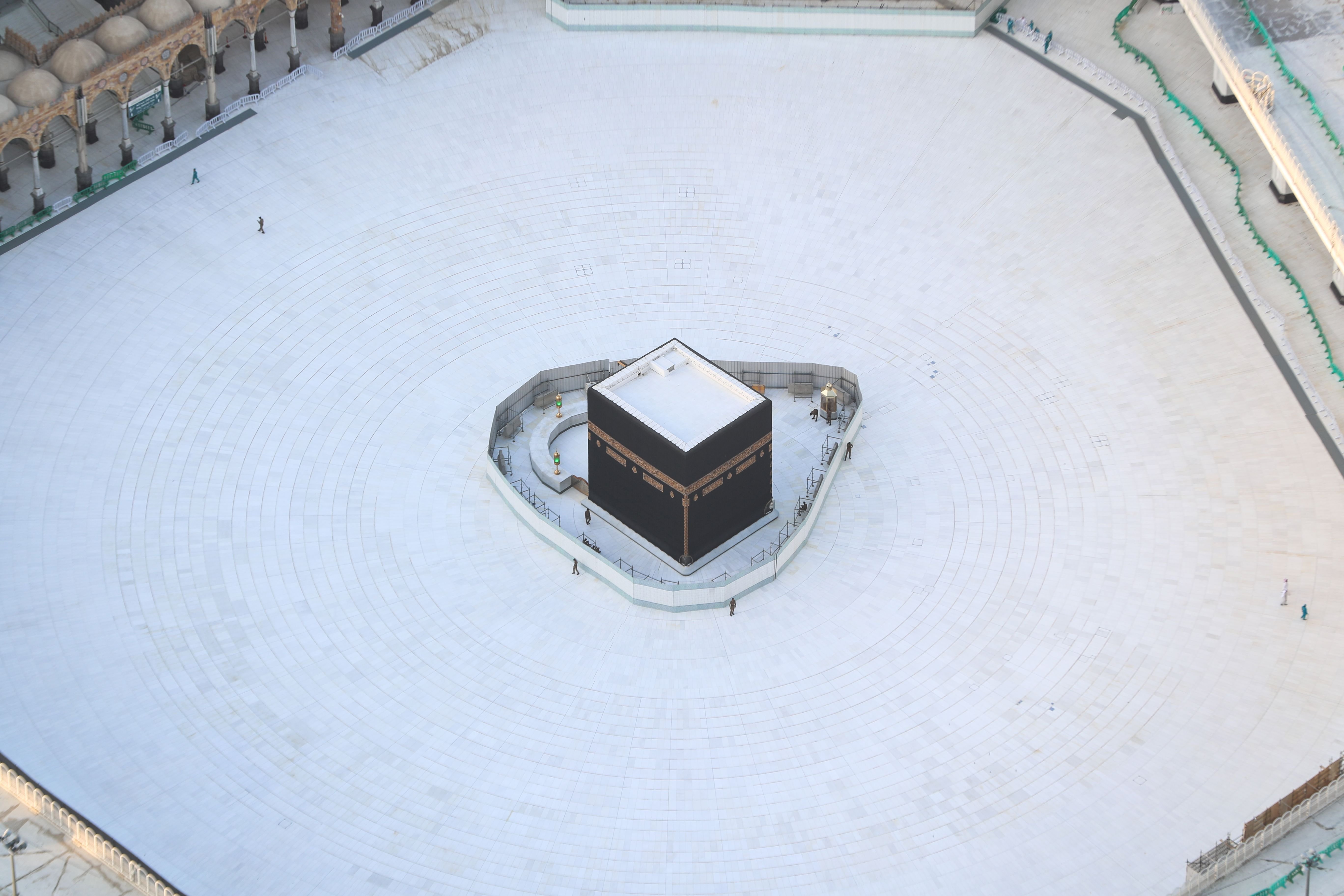 download clock tower kaaba view