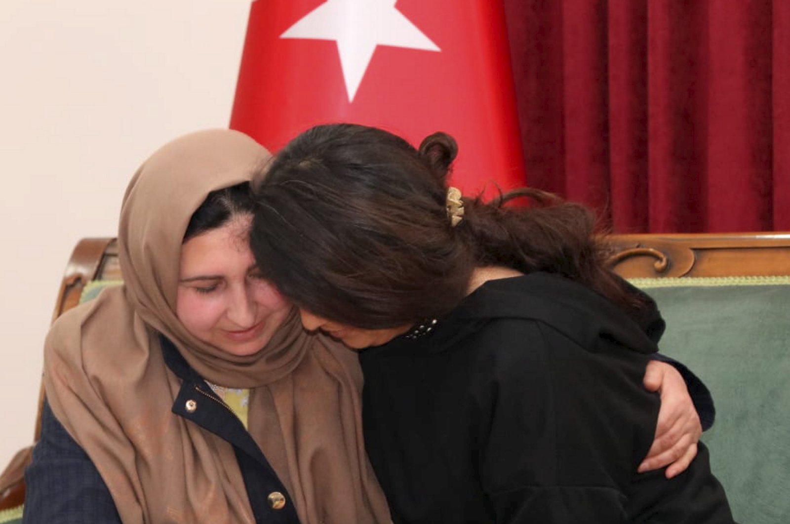 Tekoşin Acar, 27, surrendered thanks to the efforts of the security forces and met with her mother, Naime Dalmış, who she has not seen for six years, March 9, 2020. 