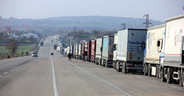 In this file photo dated Feb. 27, 2020, trucks seem waiting at the Kapıkule border gate along Turkish-Bulgarian border. (AA Photo)