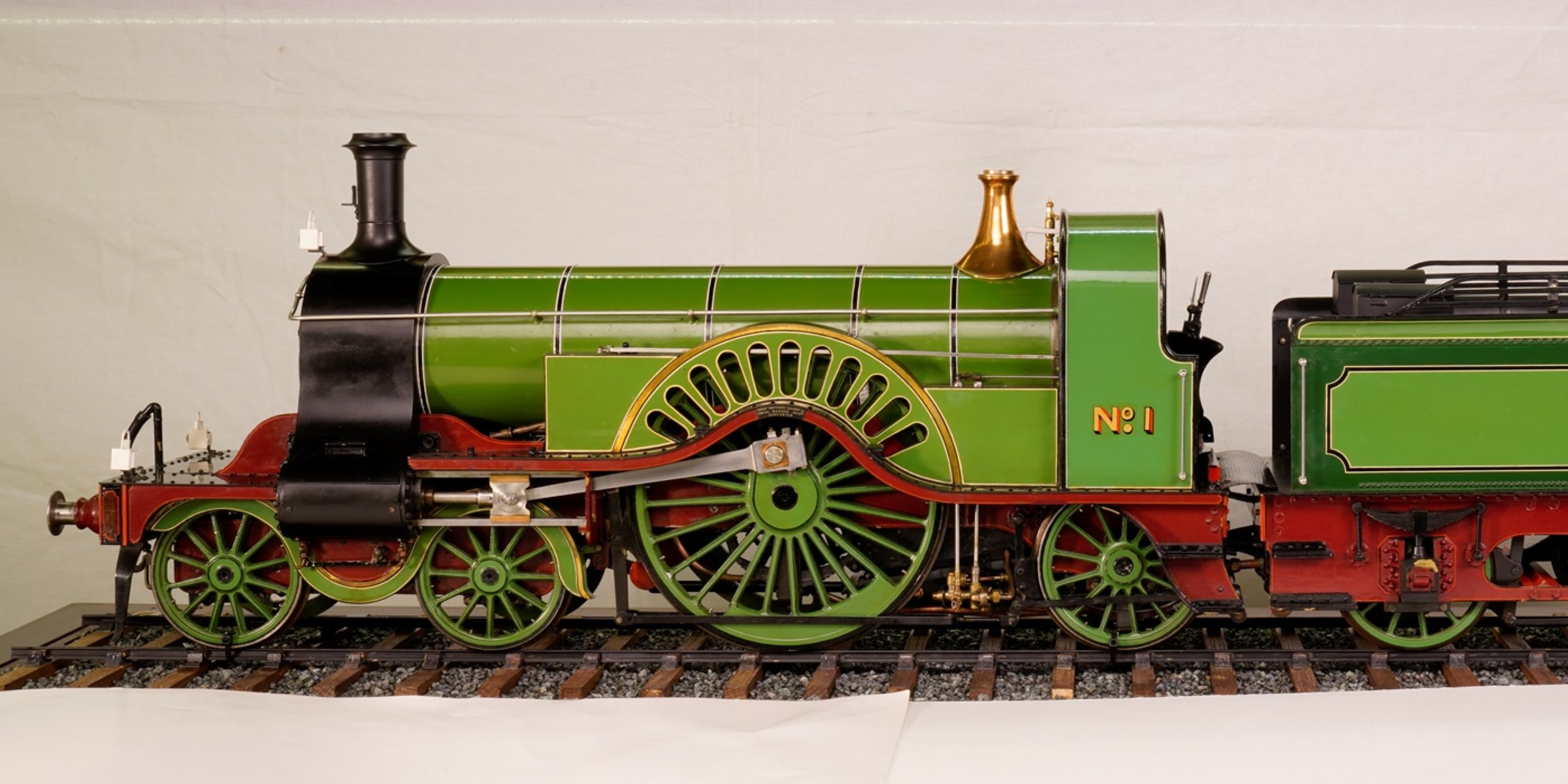 model steam locomotive