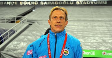 Christoph Daum parted ways with Fenerbahçe after failing to win the league title in 2010. (AA Photo)