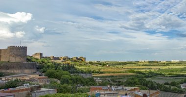 Diyarbakır Fortress and Hevsel Gardens Cultural Landscape was the 14th cultural site in Turkey to be inscribed on UNESCO's World Heritage List. (iStock Photo)