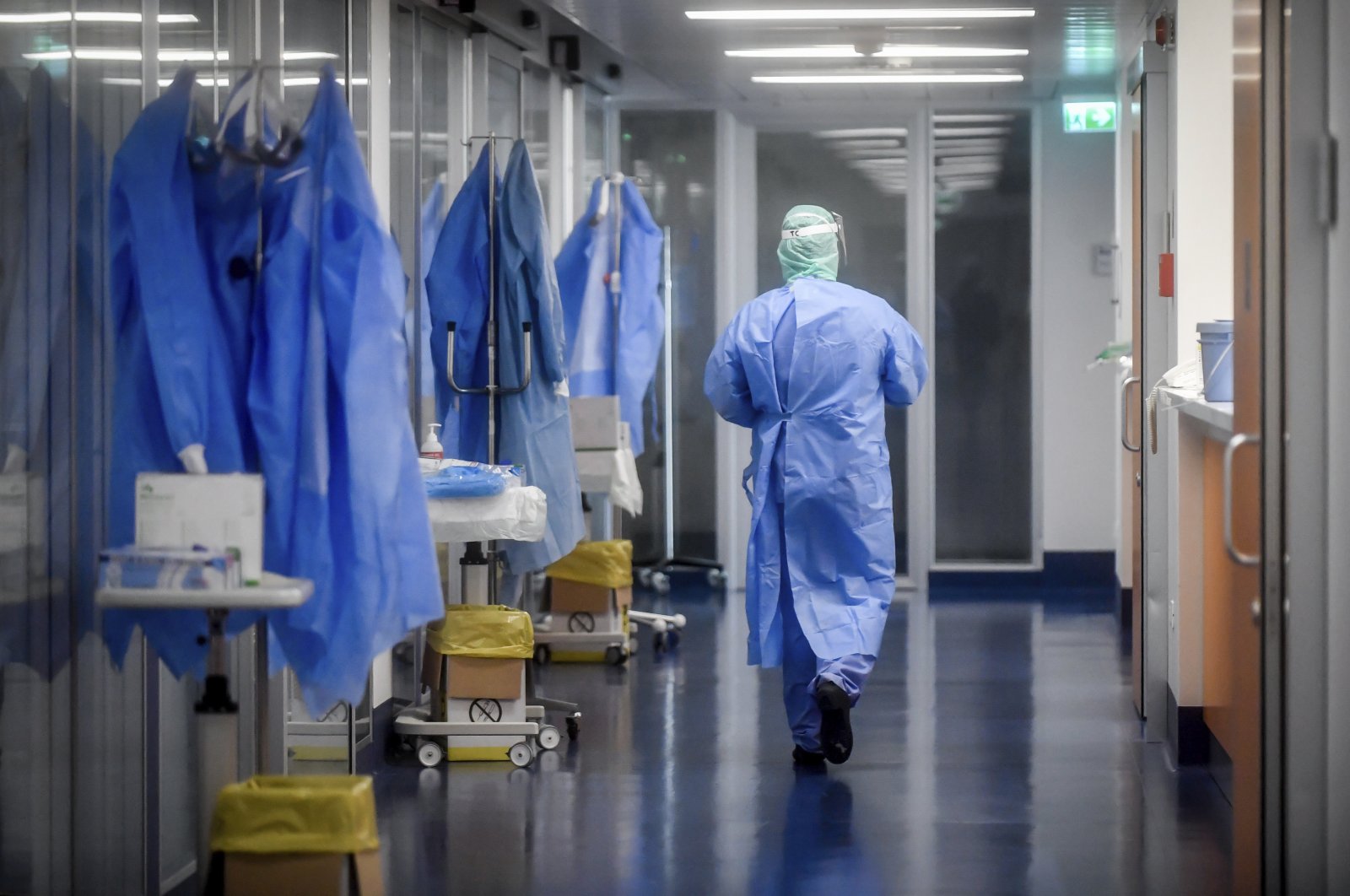 A view of the corridor outside the intensive care unit inside the hospital in Brescia, Italy, Thursday, March 19, 2020. (AP Photo)
