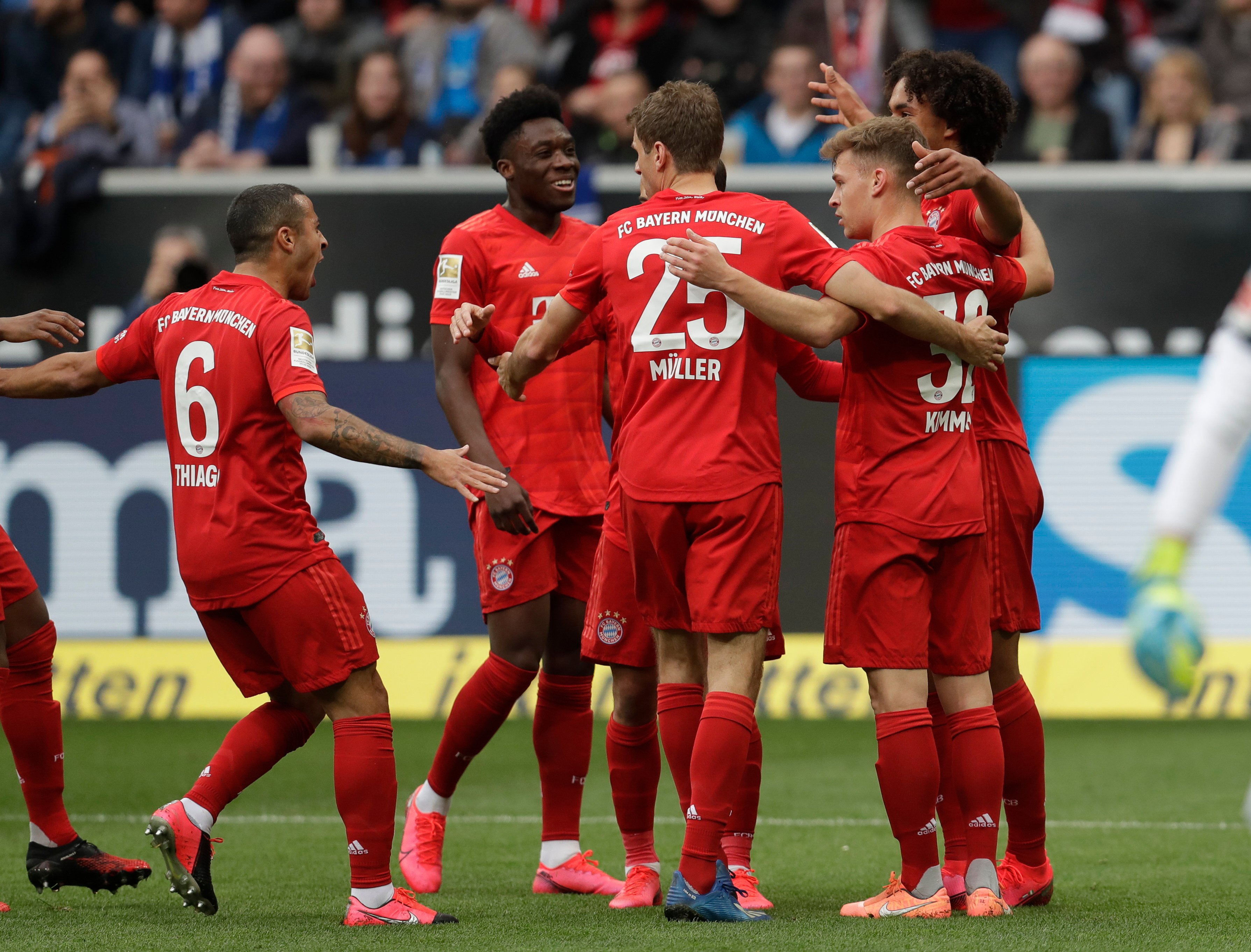 Bundesliga players onboard with wage cuts amid coronavirus crisis