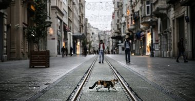 The local Istiklal Avenue, a popular shopping destination, is almost empty. (AA Photo)