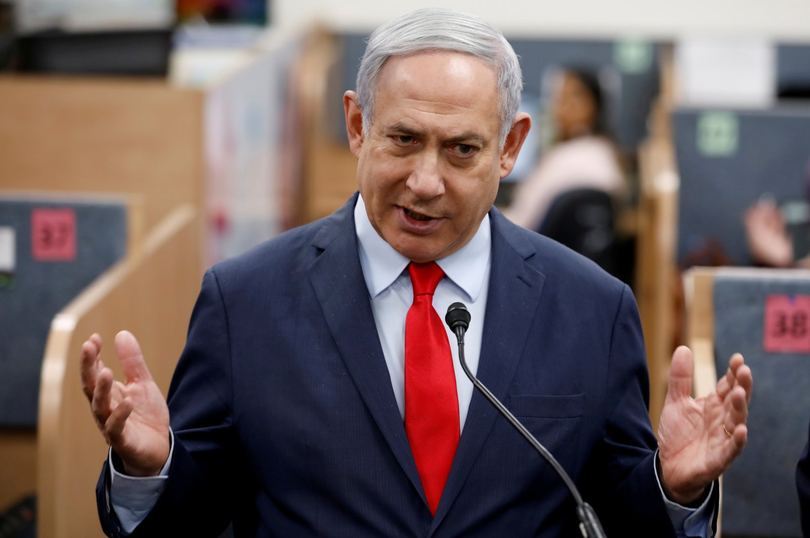 Israeli Prime Minister Benjamin Netanyahu gestures as he delivers a statement, Kiryat Malachi, Israel, March 1, 2020. (REUTERS Photo)